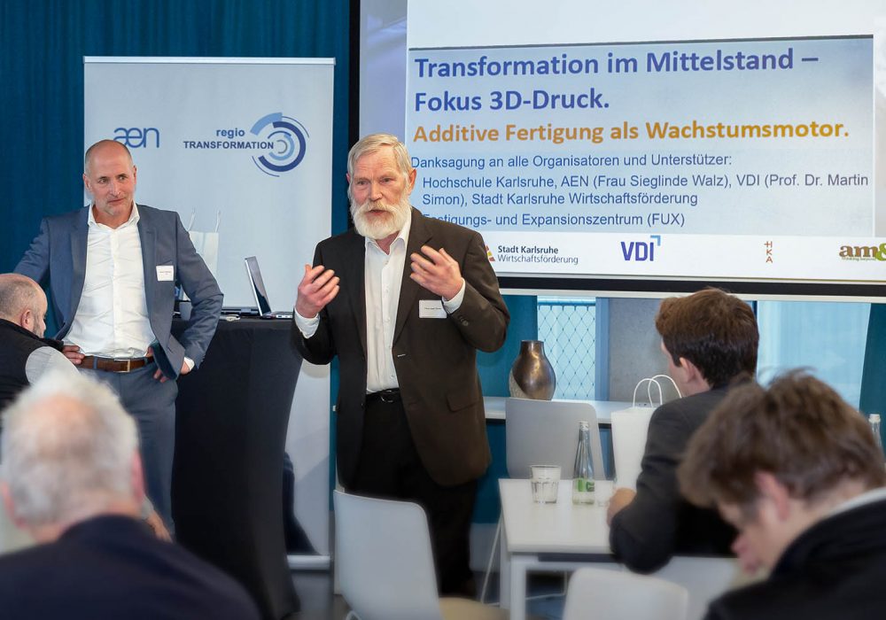 Prof. Dr. Florian Finsterwalder (links) und Prof. Dr. Franz-Josef Villmer.
(c)Foto: Gerd Lache