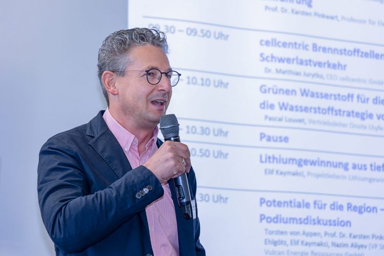 Prof. Dr. Karsten Pinkwart