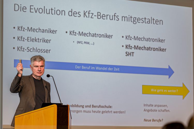 Falk Hartmann, Schulleiter Carl-Benz-Schule Gaggenau.
(c)Foto: Gerd Lache